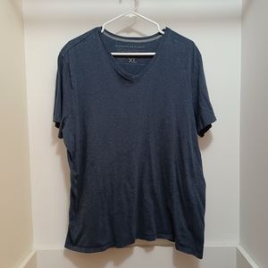 Banana Republic V-neck T-shirt